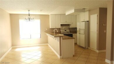 3012 Pelican Beach Dr, Las Vegas, NV 89117 - photo 3