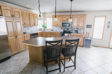 CONDO(2of31)