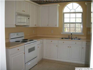 4940 Vernon St, Birmingham, AL 35235 - photo 3