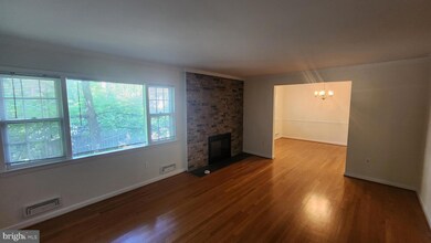 1906 Birch Rd, McLean, VA 22101 - photo 4