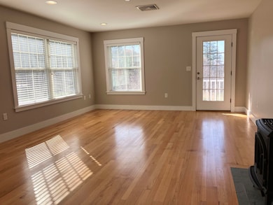 26 N Main St unit 7, Mont Vernon, NH 03057 - photo 5