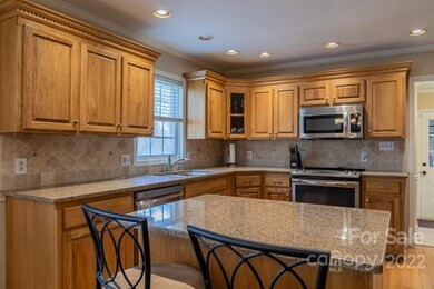 2610 Fines Creek Dr, Statesville, NC 28625 - photo 7