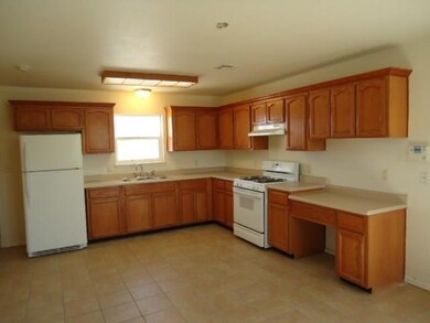 604 Achim Dr, El Paso, TX 79928 - photo 7
