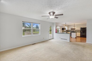 6740 Centerview Ct, Liberty Township, OH 45044 - photo 7