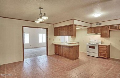 2583 E Coronita Cir, Chandler, AZ 85225 - photo 4