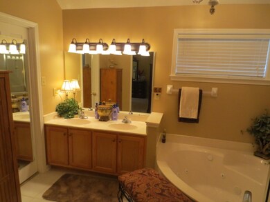 170 Countrywood Ln, Oakland, TN 38060 - photo 6