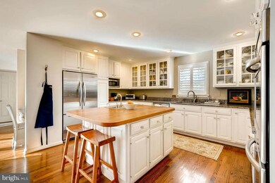 7 Shady Brook Ct, Lutherville Timonium, MD 21093 - photo 6