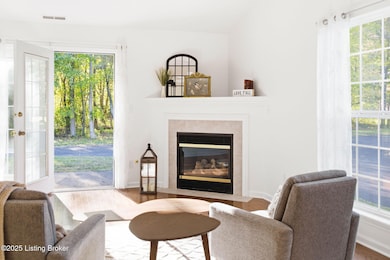 9233 Hawthorne Pointe Dr unit 9233, Louisville, KY 40272 - photo 5