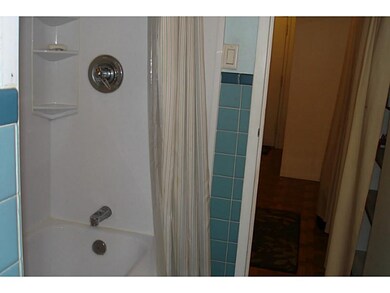 Master Bath/Spa.