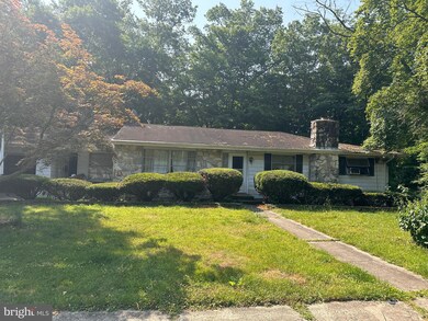 648 1st Ave, Woodbury, NJ 08096 - photo 2