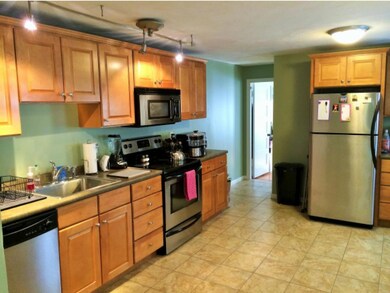 426-2 Second St unit 2, Rollinsford, NH 03869 - photo 6