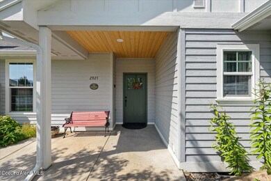 04-Front entry