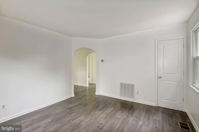 12206 Myrtle Ave, Beltsville, MD 20705 - photo 6