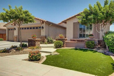 41349 N Jarnigan Place, San Tan Valley, AZ 85140 - photo 2