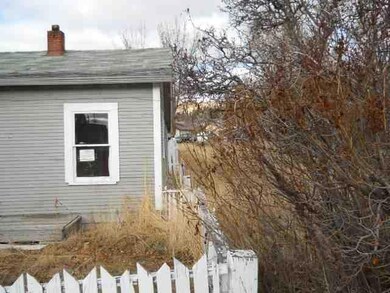 1715 Oak Ave, Klamath Falls, OR 97601 - photo 2