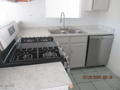 371 Brill Cir, Horizon City, TX 79928 - photo 6