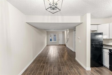 1943 E Bell Ave, Des Moines, IA 50320 - photo 4