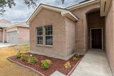 1134 Seven Iron Way, San Antonio, TX 78221 - photo 4