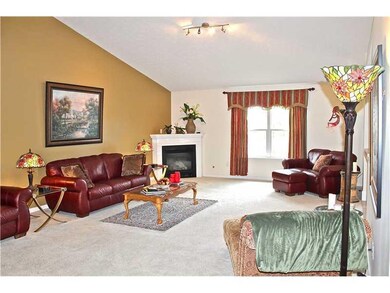 12764 Raiders Blvd, Fishers, IN 46037 - photo 3