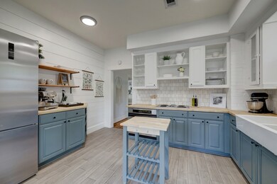 1037 Walling St, Houston, TX 77009 - photo 6