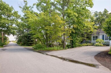 499 Seaside Ave, Saco, ME 04072 - photo 4