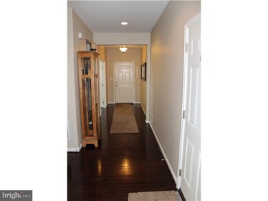 1061 Weston Dr, Williamstown, NJ 08094 - photo 2