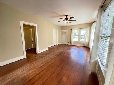 1031 Peddie St, Houston, TX 77009 - photo 7