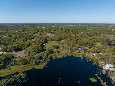 This lot is awesome. The huge frontage on Lake Tyler is the stuff of dreams!