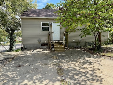 432 N Joplin Ave, Joplin, MO 64801 - photo 3