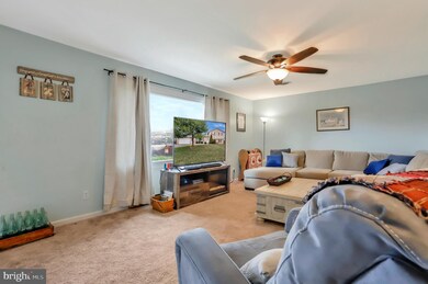 4125 Ricklyn Dr, Chambersburg, PA 17202 - photo 4