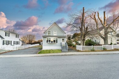 8 Lincoln Ave, Salisbury, MA 01952 - photo 3