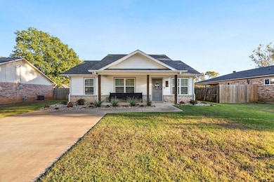 314 Water St, Bullard, TX 75757 - photo 2