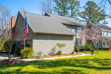 638 Aquarius Drive-3
