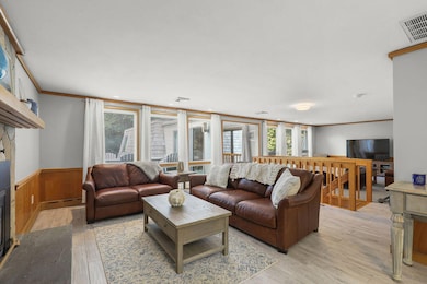 566 Shore Rd, Pocasset, MA 02559 - photo 4