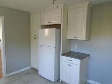 5320B Hanson Rd, Madisonville, KY 42431 - photo 7