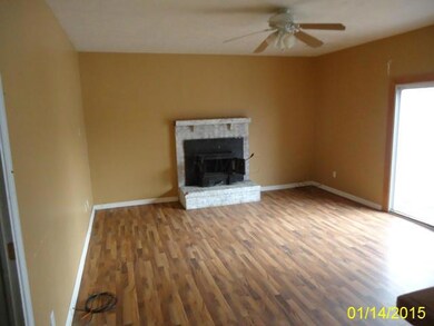 826 Orchard Glen Ct, Columbus, OH 43228 - photo 4