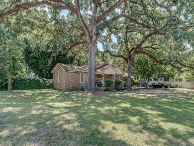 403 W Seale St, Nacogdoches, TX 75964 - photo 4