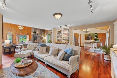 1719EFinchRd_Interior-5