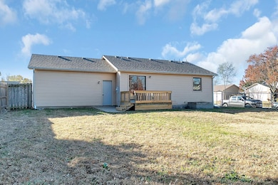5924 W 40th St S, Wichita, KS 67215 - photo 5