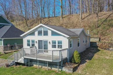 63243 Storeyhill St Vandalia-large-004-0