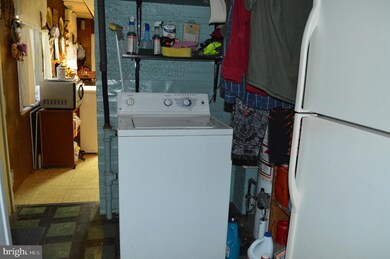 2042 Eastern Ave, Baltimore, MD 21231 - photo 7