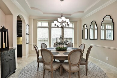 Large dining room ready for entertaining