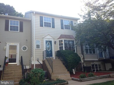 4155 Pleasant Meadow Ct unit 96E, Chantilly, VA 20151 - photo 2