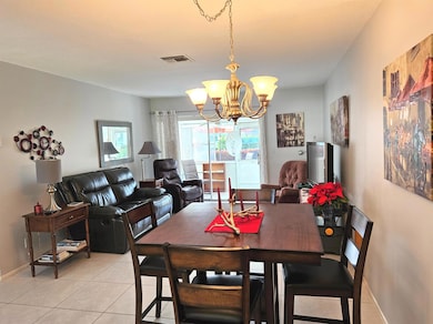 2920 Crosley Dr E unit B, West Palm Beach, FL 33415 - photo 7