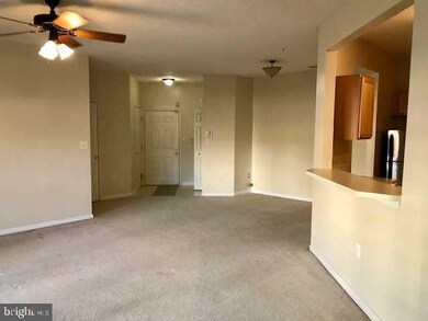 2504 Amber Orchard Ct W unit 102, Odenton, MD 21113 - photo 5