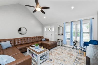 916 Oatfield Rd, Harrodsburg, KY 40330 - photo 4