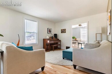 803 S Cascade Ave, Colorado Springs, CO 80903 - photo 4