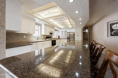 146 Sunflower Dr, Lake Havasu City, AZ 86403 - photo 4