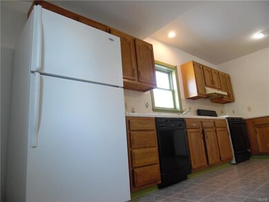 223 E Raspberry St, Bethlehem, PA 18018 - photo 5