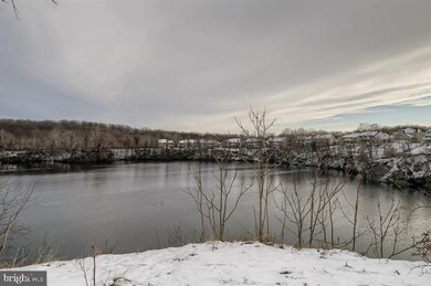 8702 Timber Oak Ln, Laurel, MD 20723 - photo 6